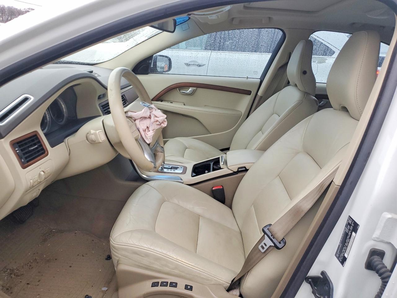 VOLVO S80 2010 — 8
