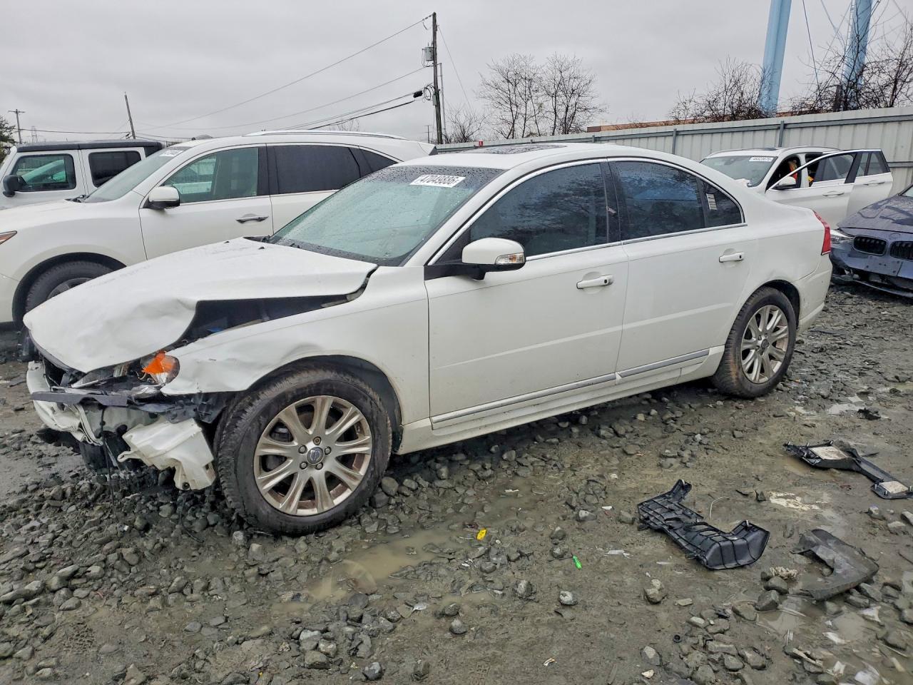 VOLVO S80 2010 — 2