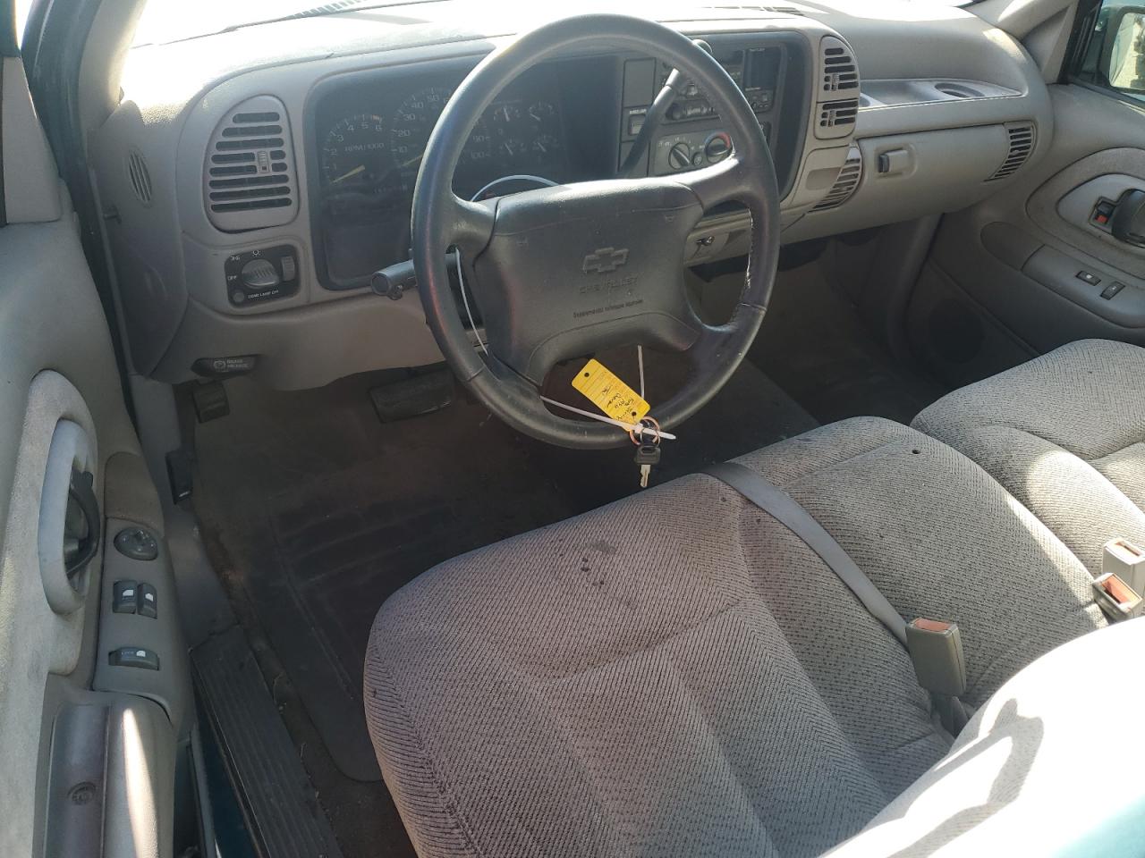 CHEVROLET GMT-400 1996 — 9