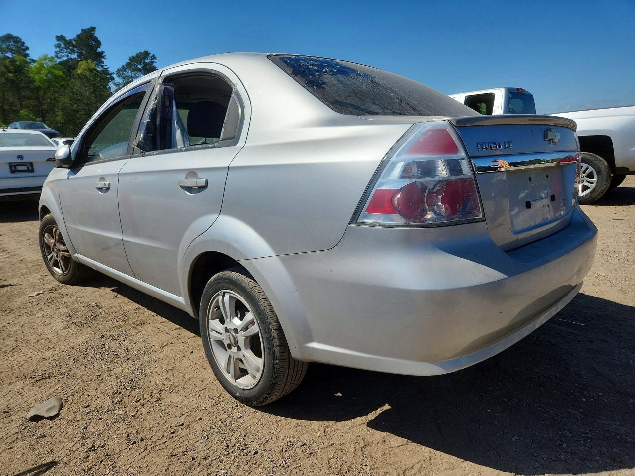 CHEVROLET AVEO 2011 — 3
