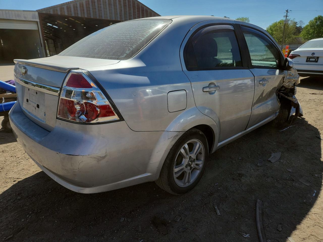 CHEVROLET AVEO 2011 — 4