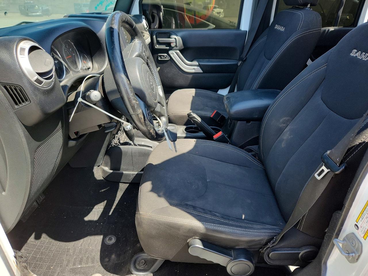 JEEP WRANGLER UNLIMITED 2016 — 8