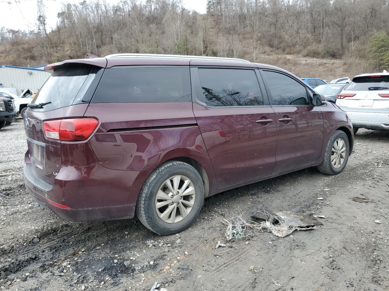 KIA SEDONA 2017 — 4