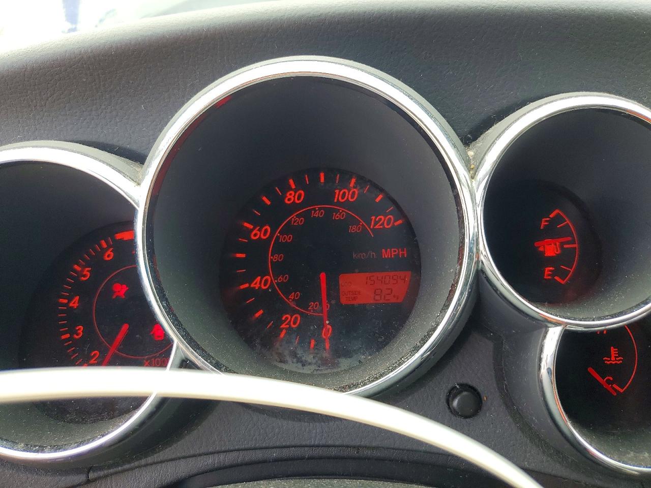 PONTIAC VIBE 2003 — 10