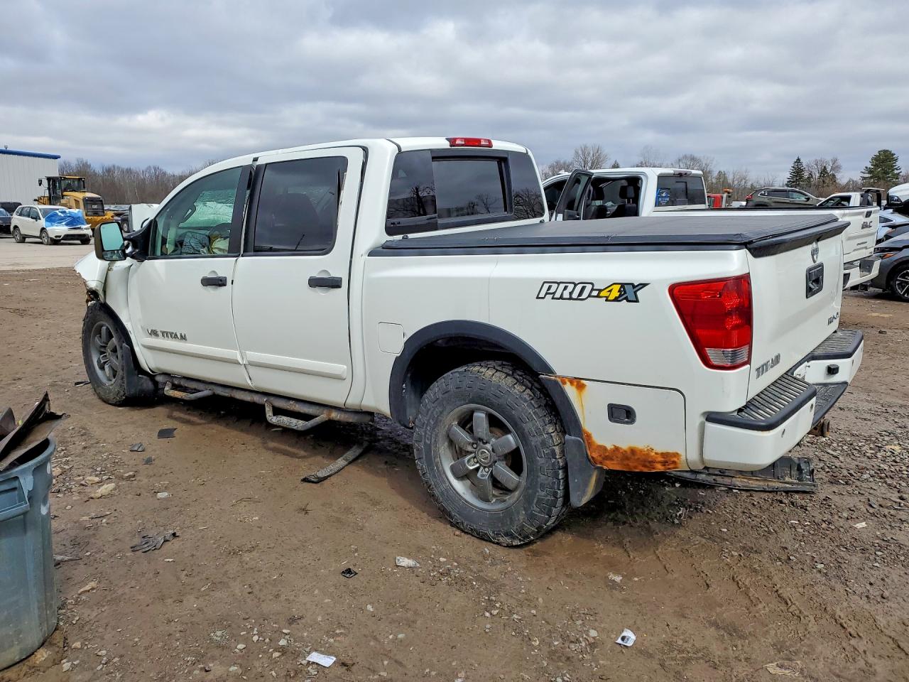 Nissan Titan 2013 — 3