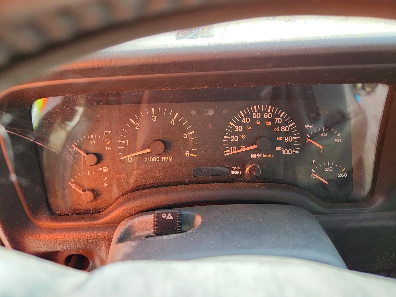 JEEP CHEROKEE 2001 — 10