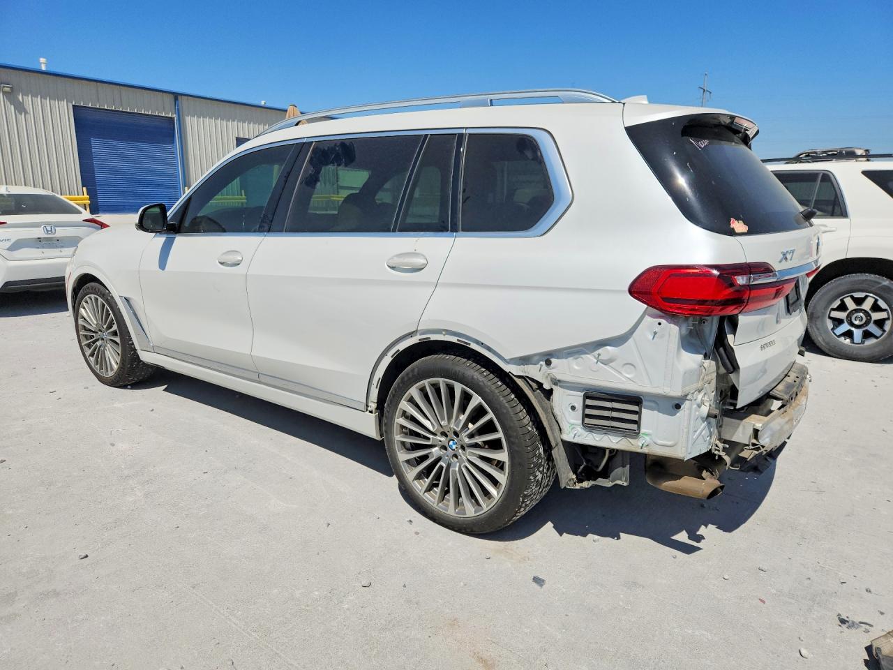 BMW X7 2020 — 3
