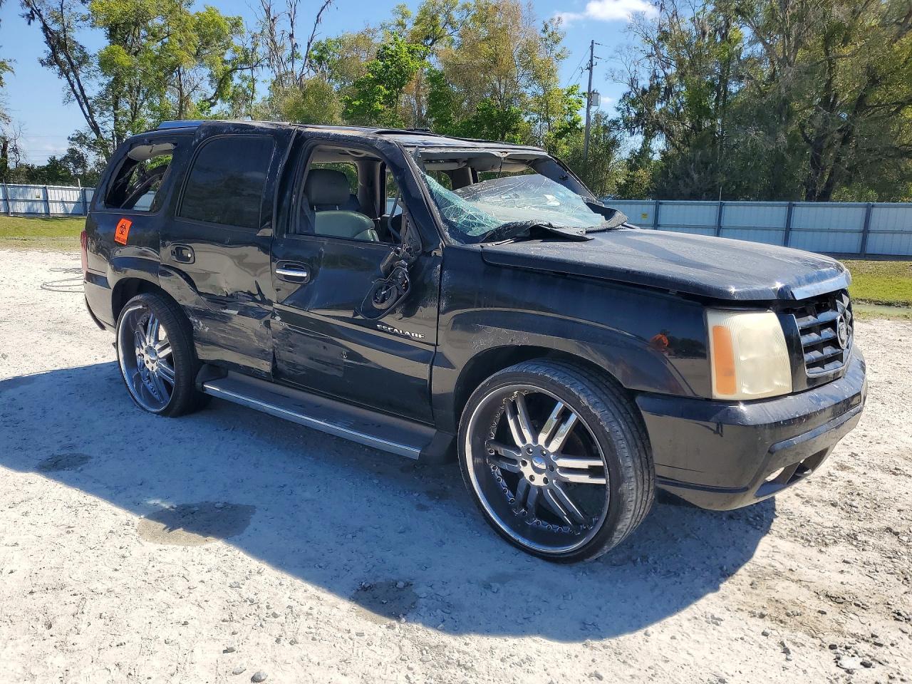CADILLAC ESCALADE 2005 — 5