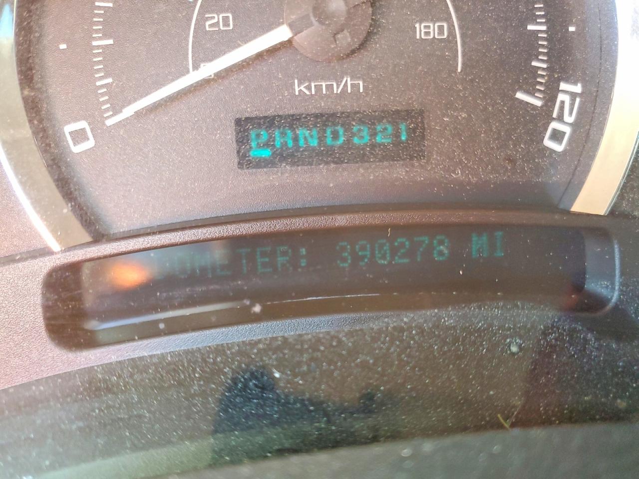 CADILLAC ESCALADE 2005 — 10