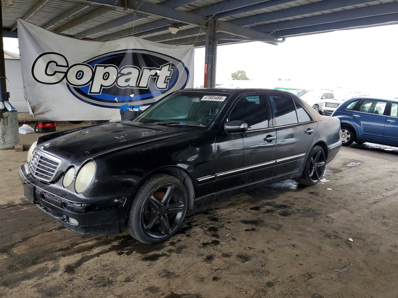 MERCEDES-BENZ E 2001 — 2
