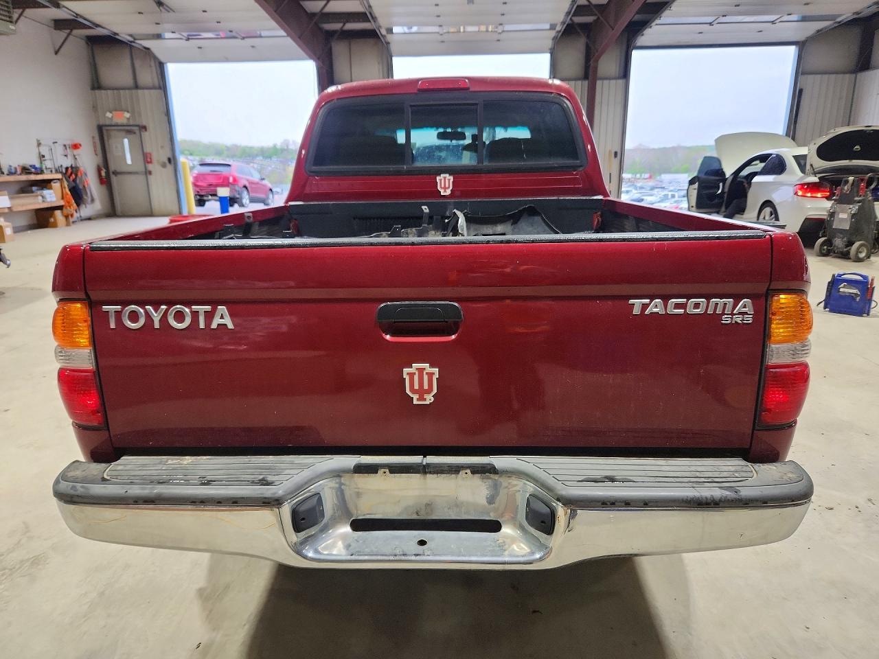 TOYOTA TACOMA 2003 — 7