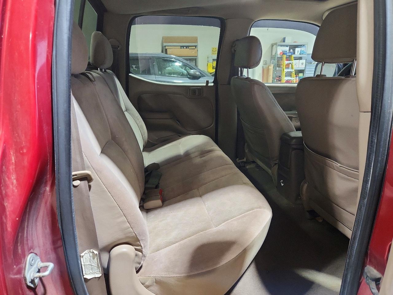 TOYOTA TACOMA 2003 — 11