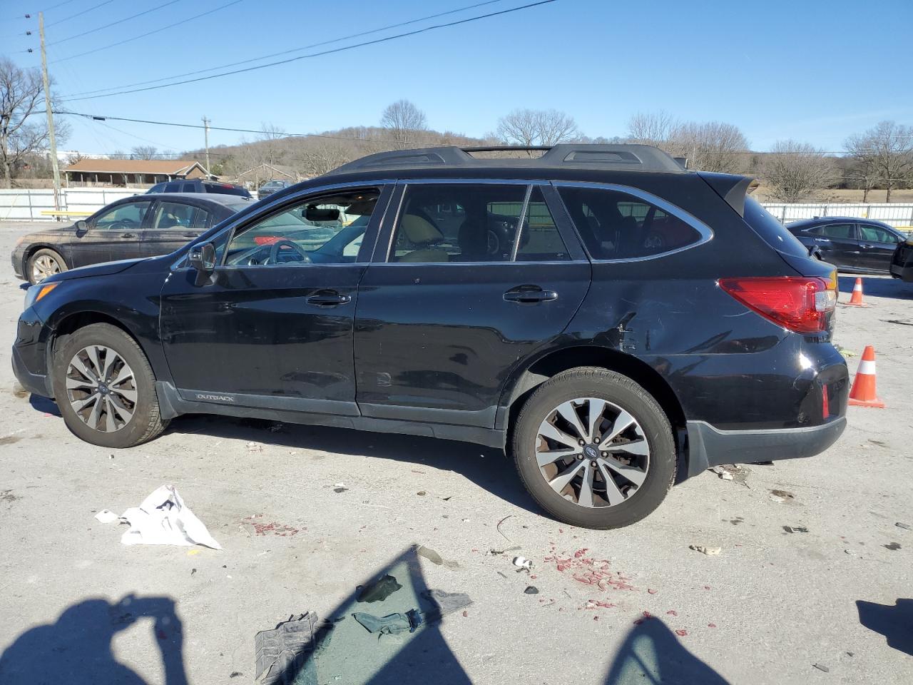 SUBARU OUTBACK 2017 — 3