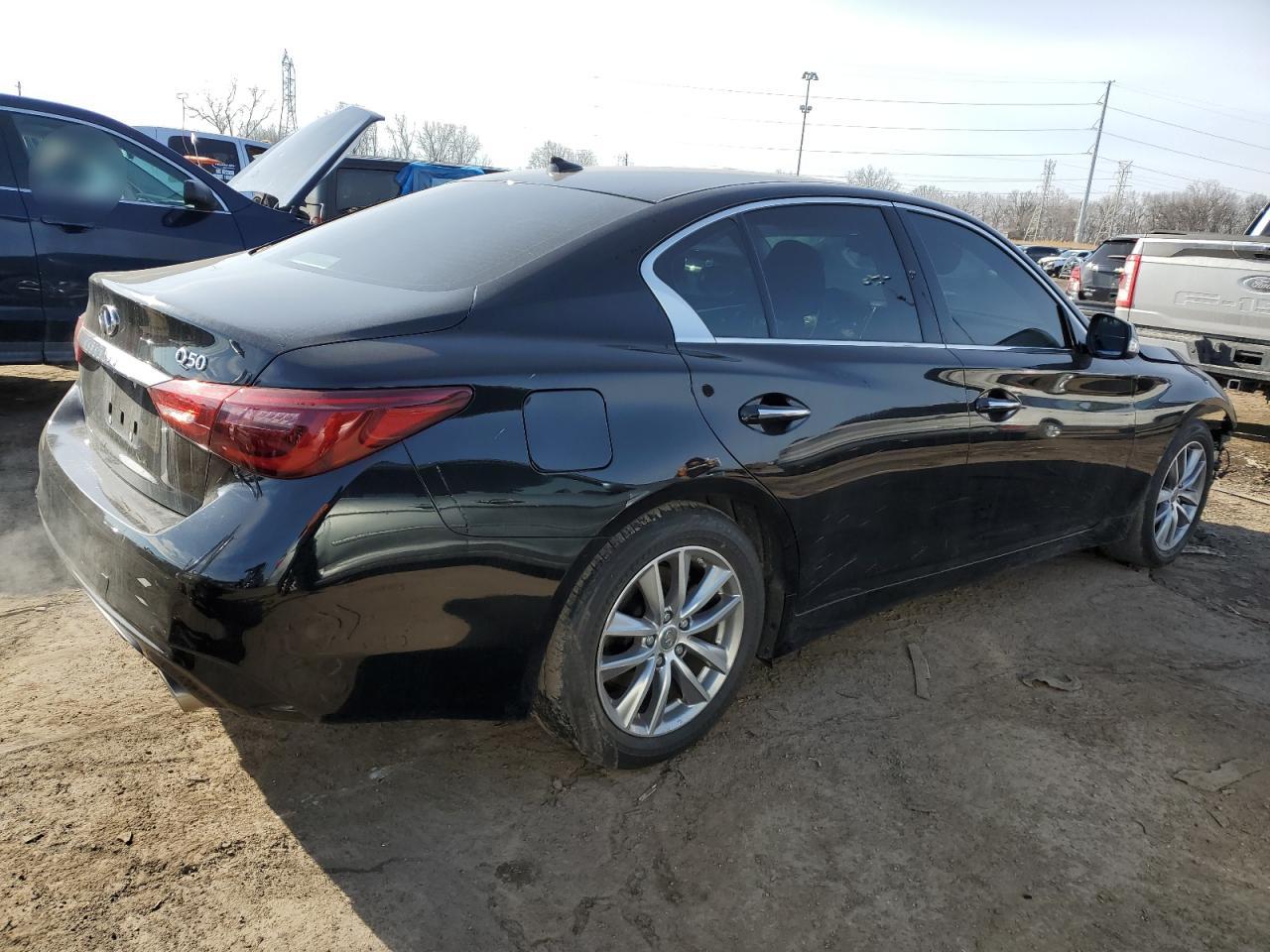 INFINITI Q50 2021 — 4