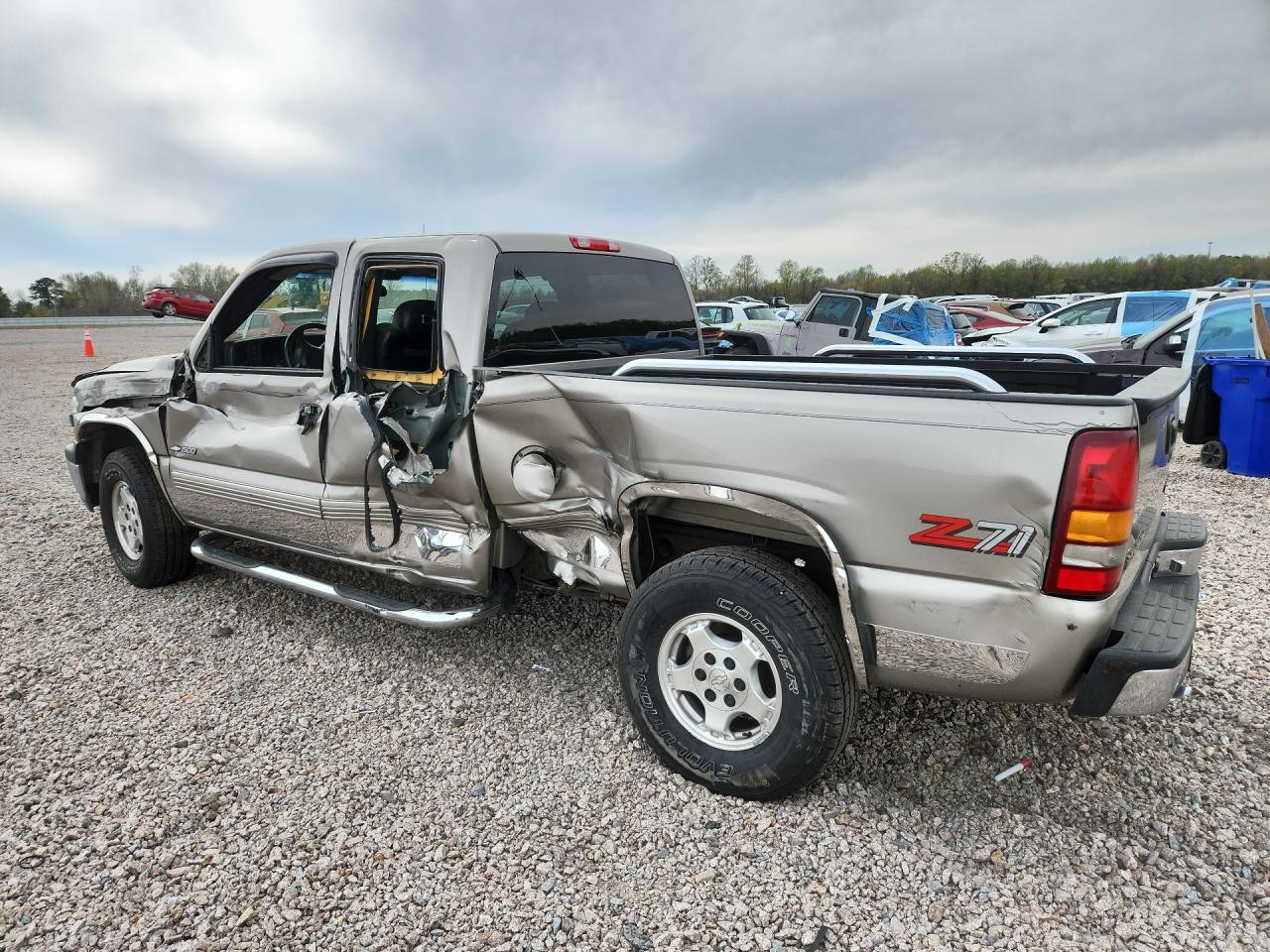 CHEVROLET SILVERADO 1999 — 3