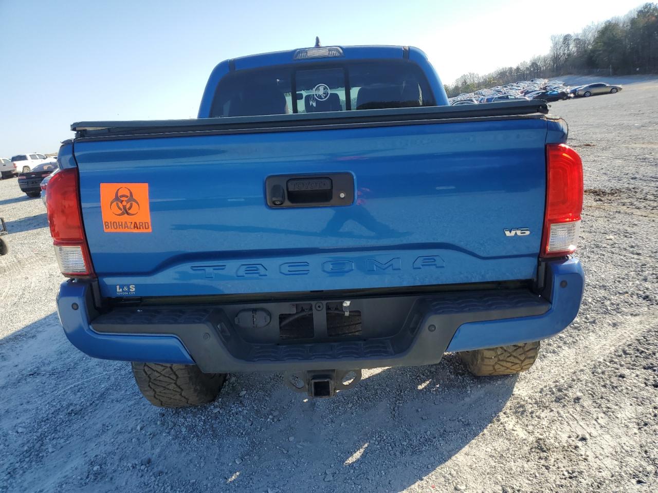 TOYOTA TACOMA 2016 — 7