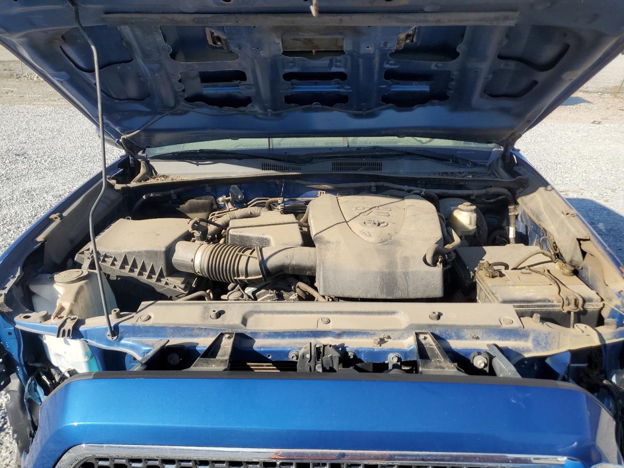 TOYOTA TACOMA 2016 — 12
