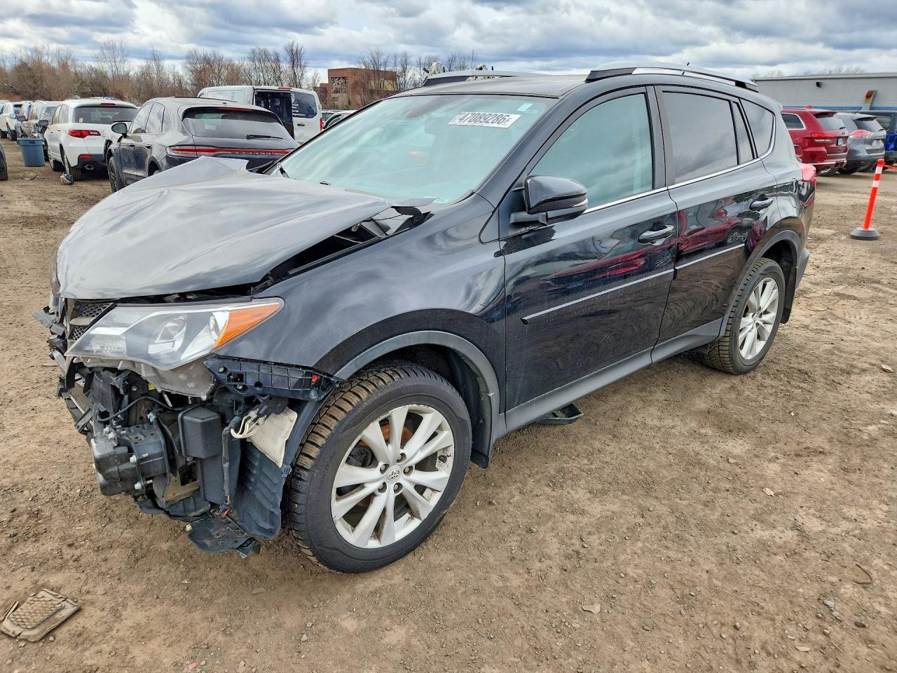 TOYOTA RAV 4 2015 — 2