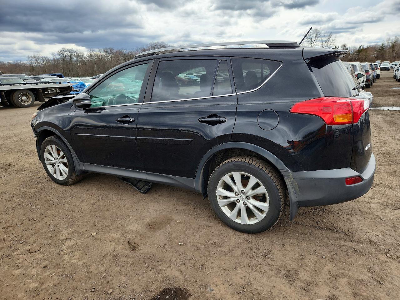 TOYOTA RAV 4 2015 — 3