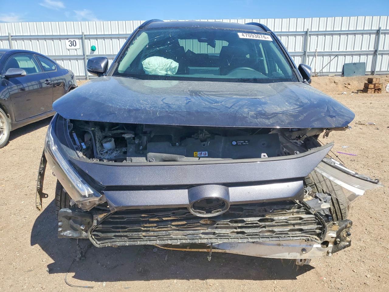 TOYOTA 4RUNNER 2024 — 6