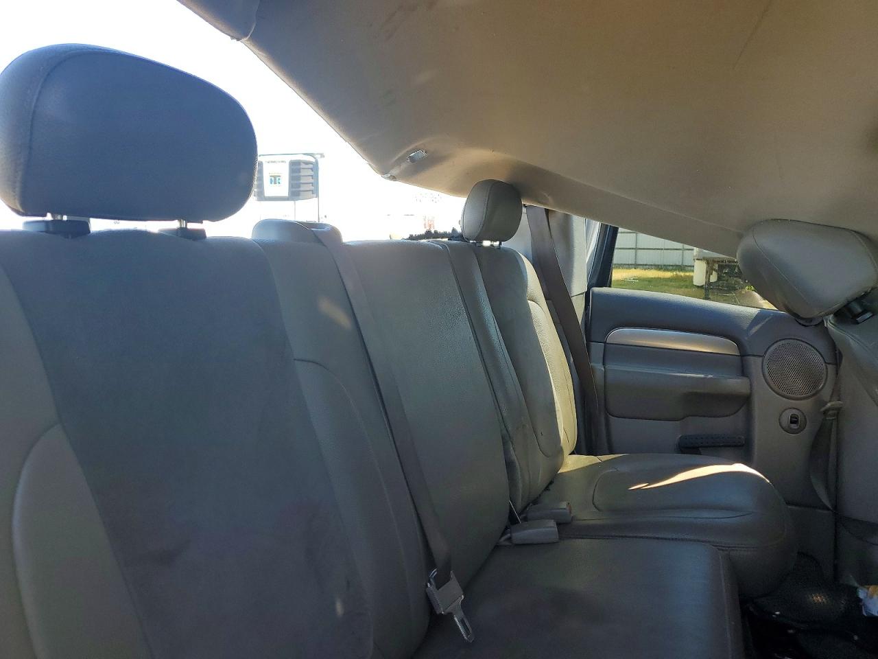 DODGE RAM 3500 2005 — 11