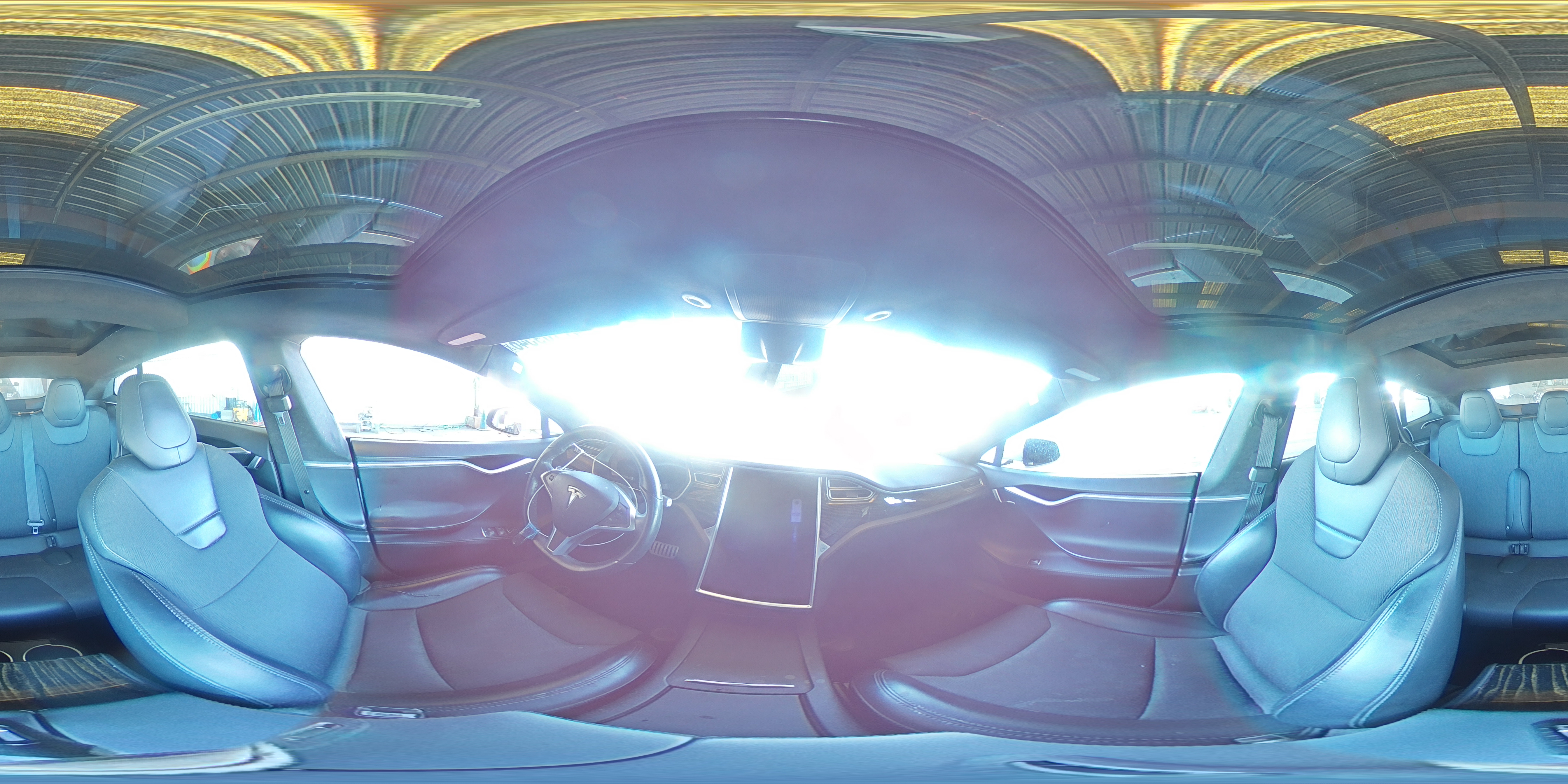 TESLA MODEL S 2016 — 14