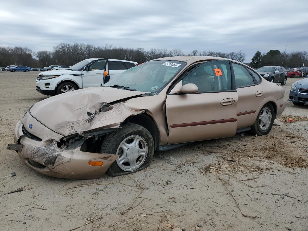 1996 FORD TAURUS GL