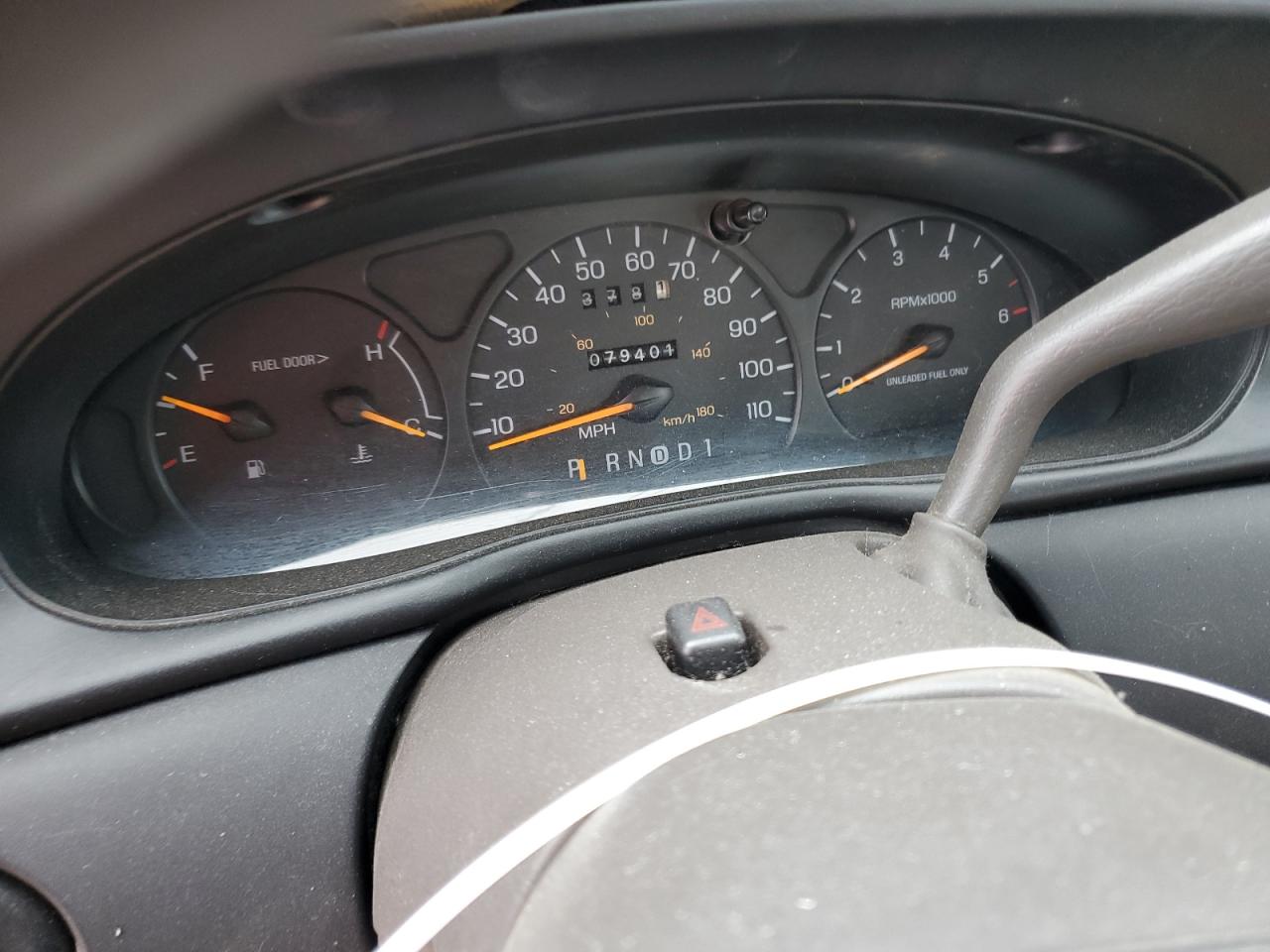 FORD TAURUS 1996 — 10