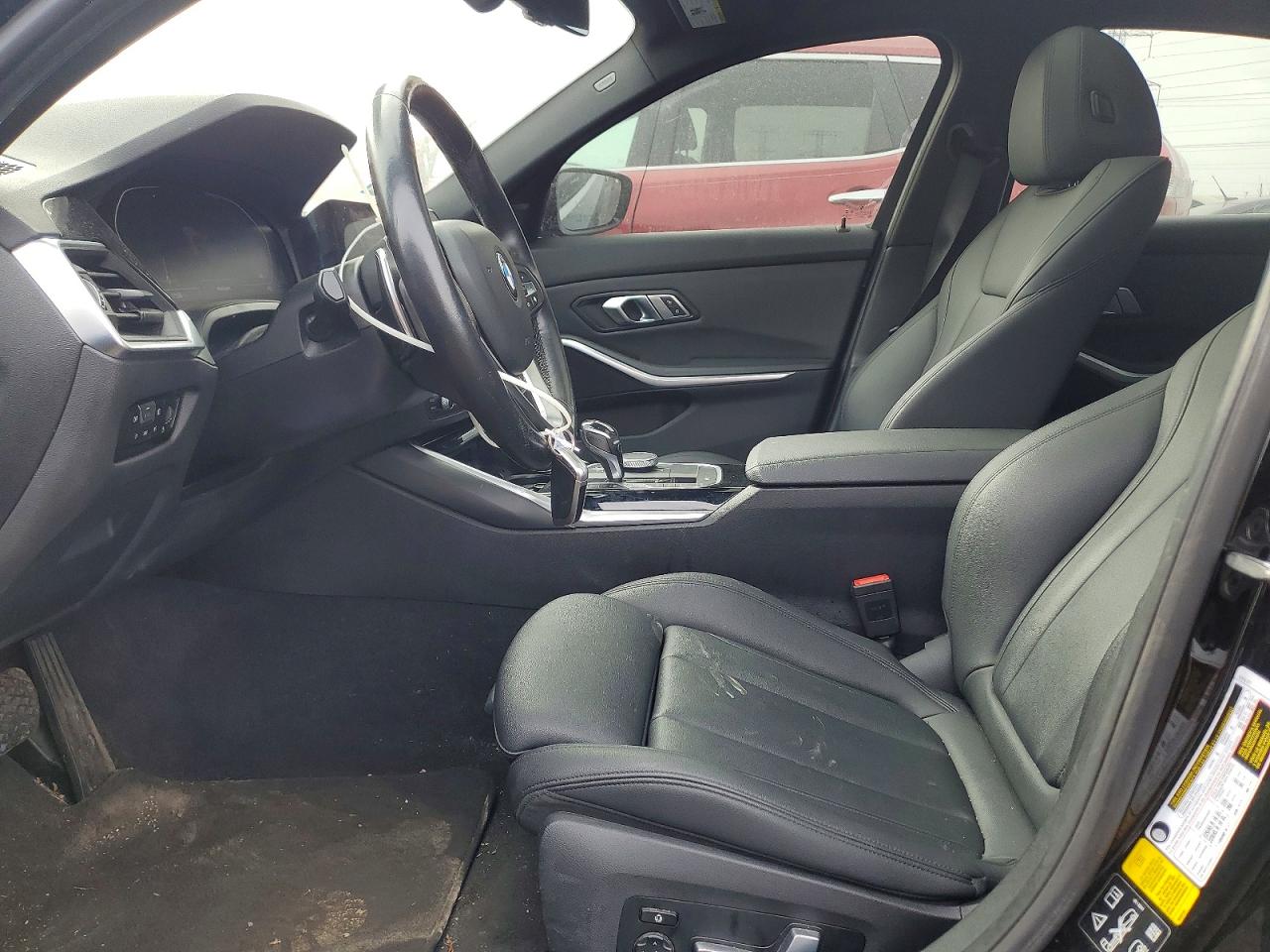 BMW 330XI 2019 — 8