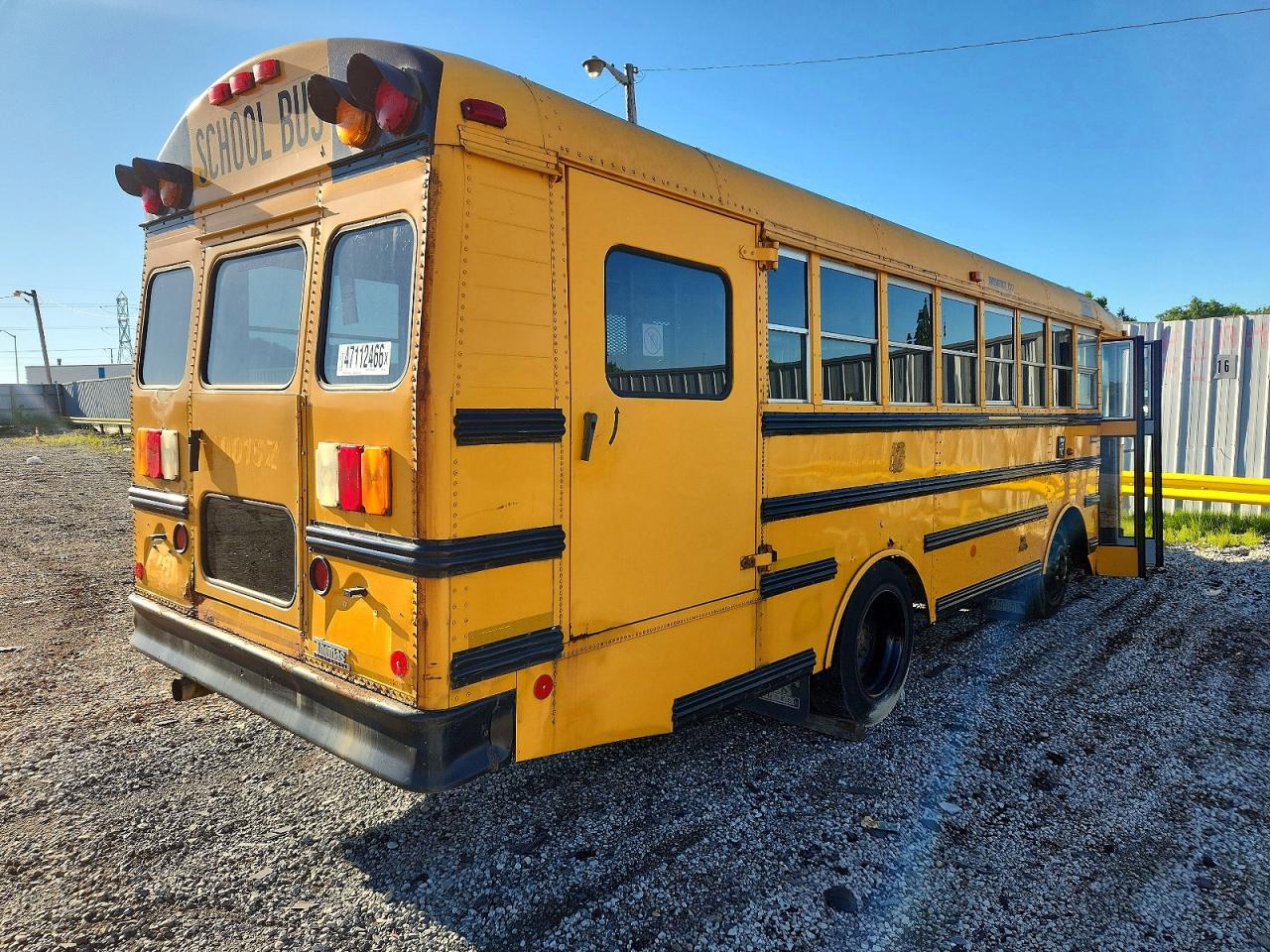 2010 THOMAS SAF-T-LINER HDX