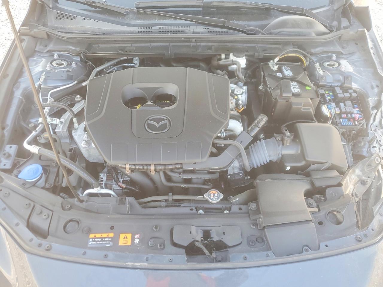 MAZDA 3 2024 — 12