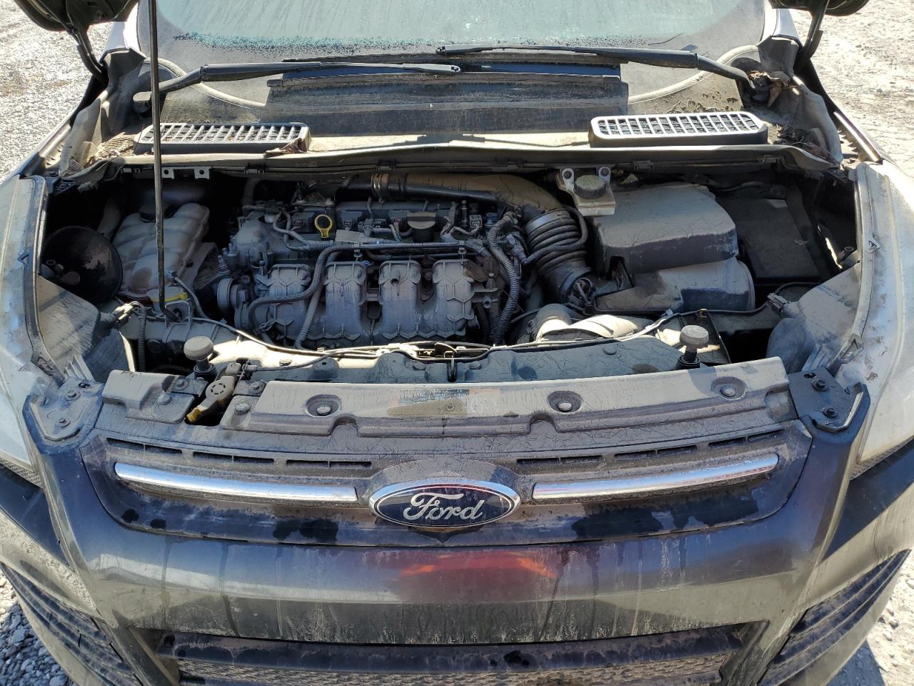 FORD ESCAPE 2015 — 13