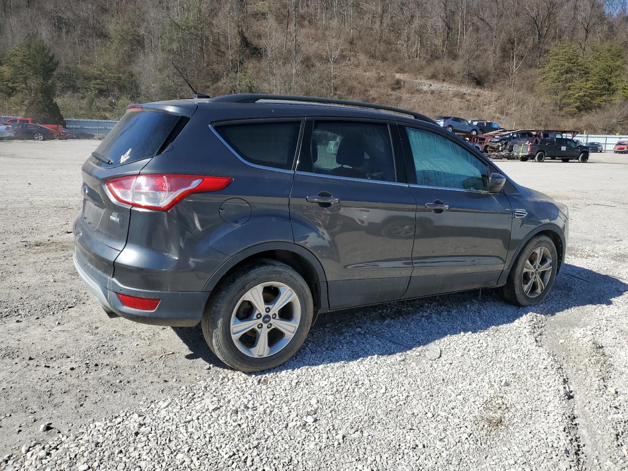 FORD ESCAPE 2015 — 4