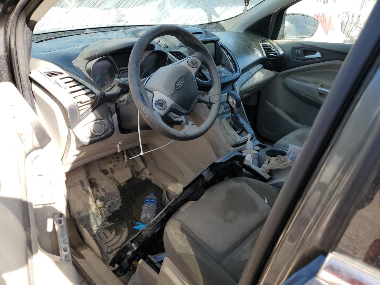 FORD ESCAPE 2015 — 9