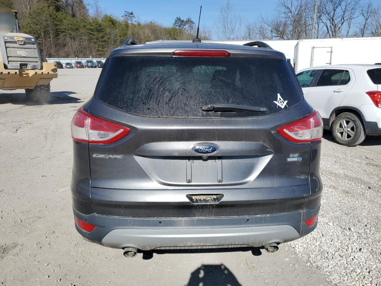FORD ESCAPE 2015 — 7