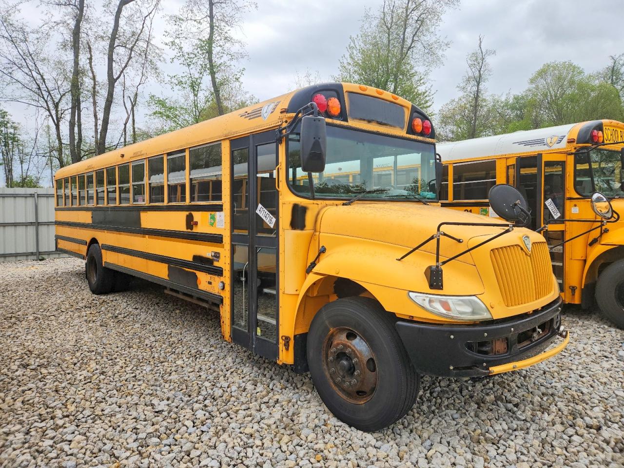 2011 IC CORPORATION CE SERIES SCHOOL