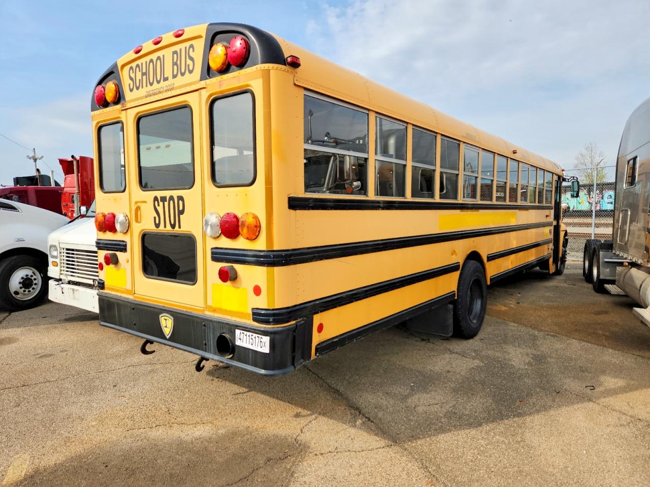 2009 IC CORPORATION CE SERIES SCHOOL