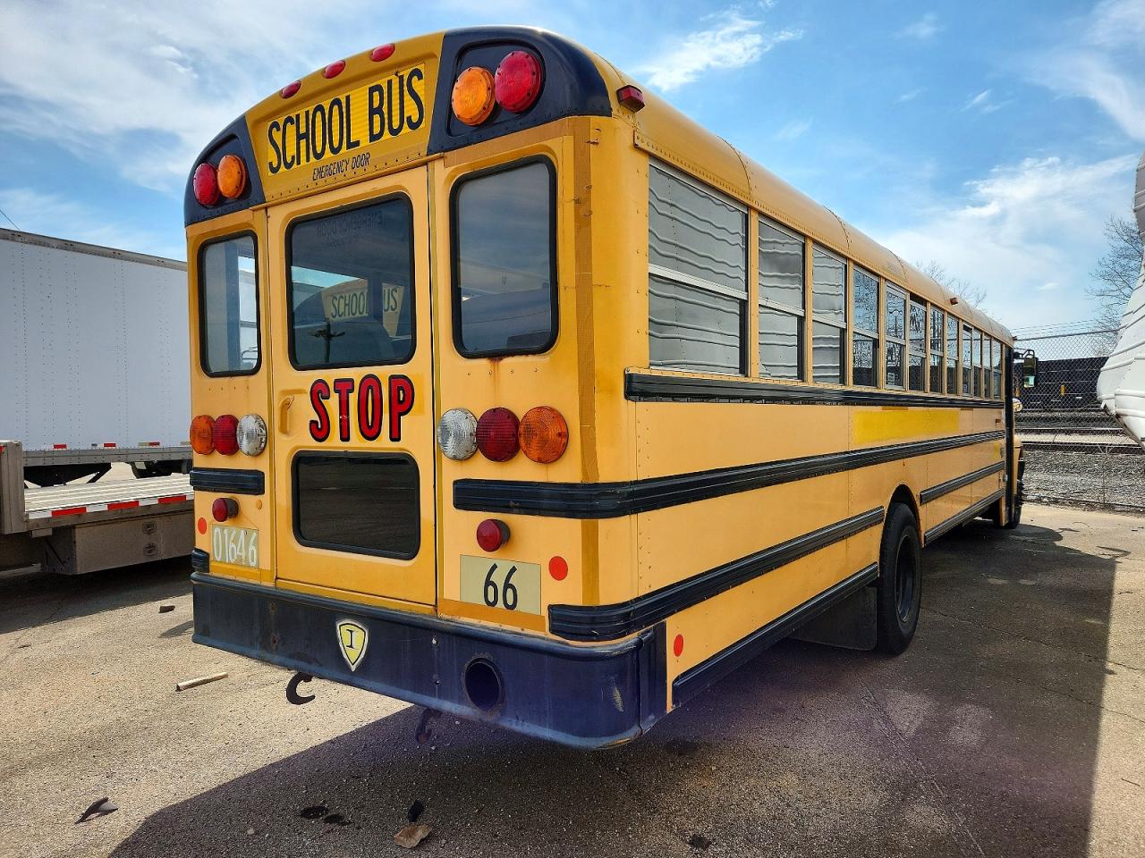 2009 IC CORPORATION CE SERIES SCHOOL