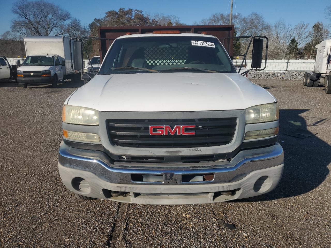 GMC NEW SIERRA 2003 — 6
