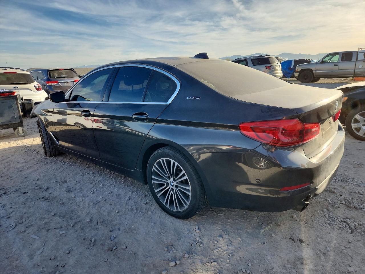 BMW 530E 2019 — 3