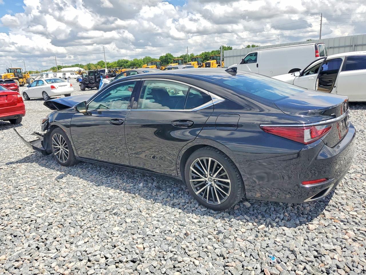 LEXUS ES 350 2023 — 3