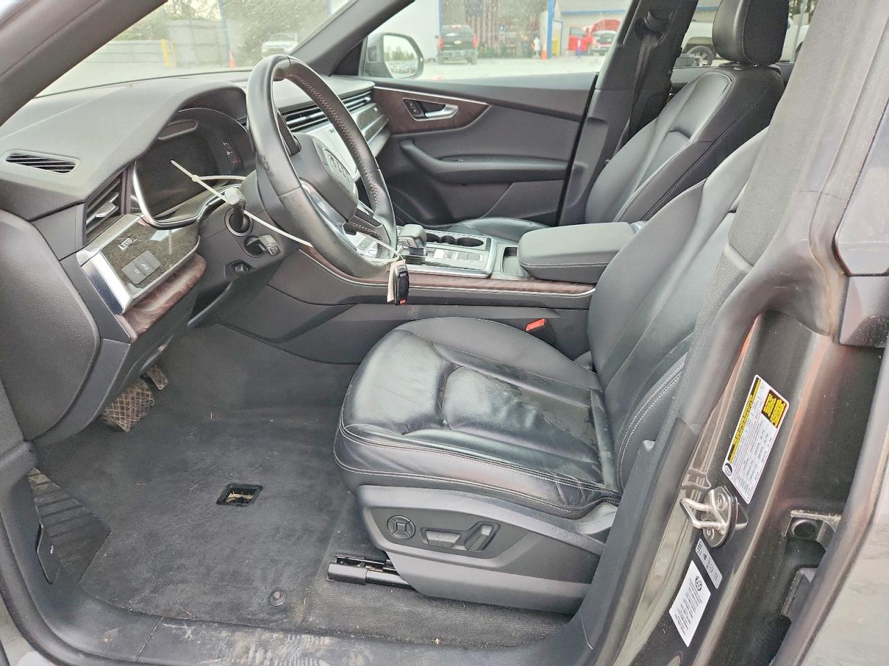 AUDI Q8 2019 — 8