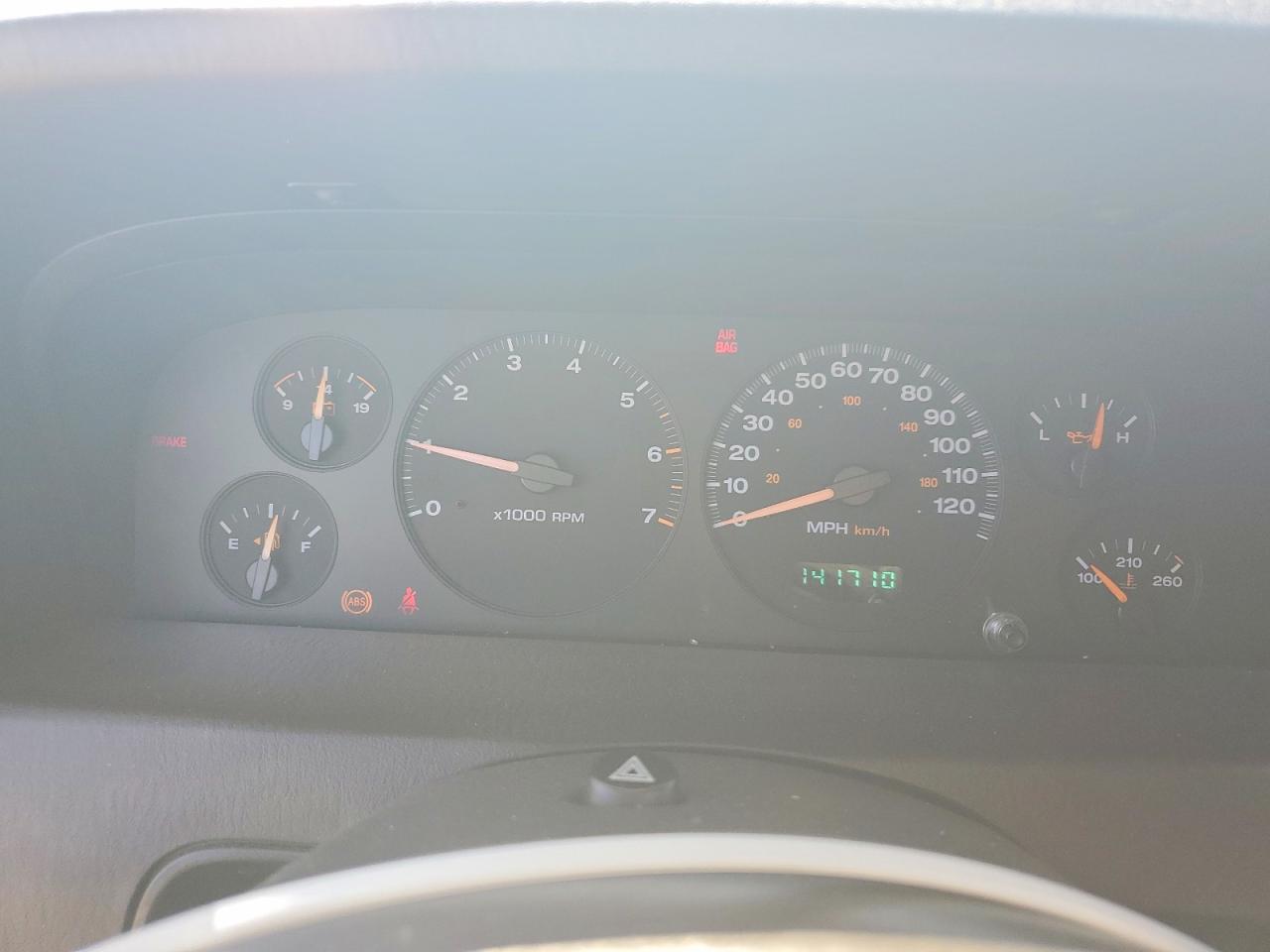 JEEP GRAND CHEROKEE 2002 — 10