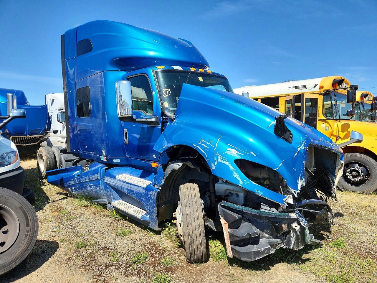 INTERNATIONAL LT625 2020 — 2