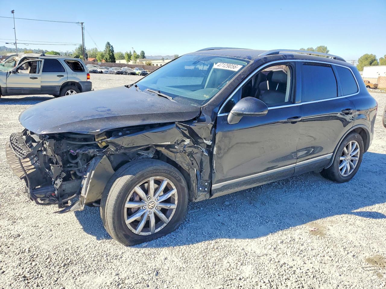 2015 VOLKSWAGEN TOUAREG V6