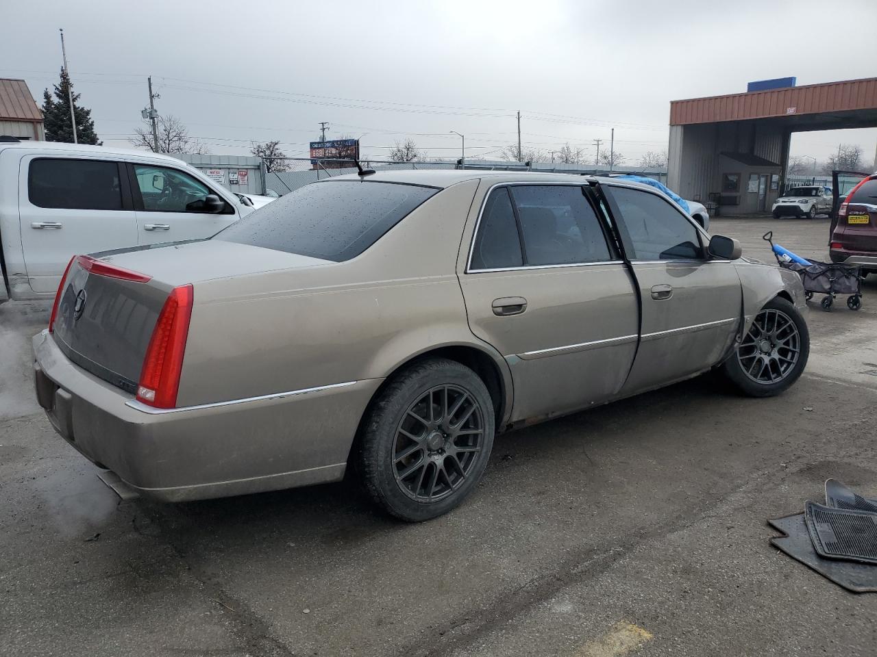 CADILLAC DTS 2006 — 4