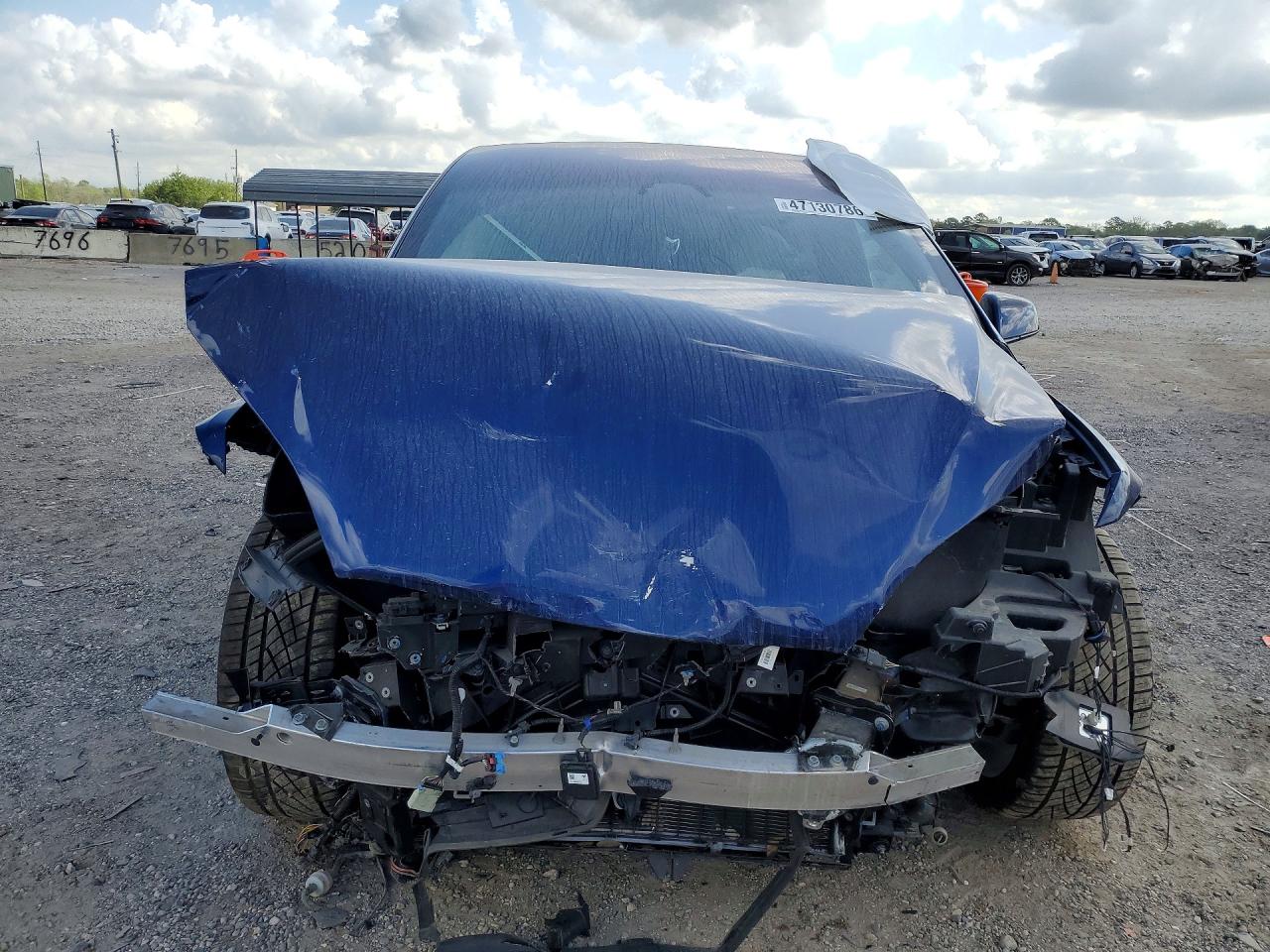 TESLA MODEL X 2022 — 6