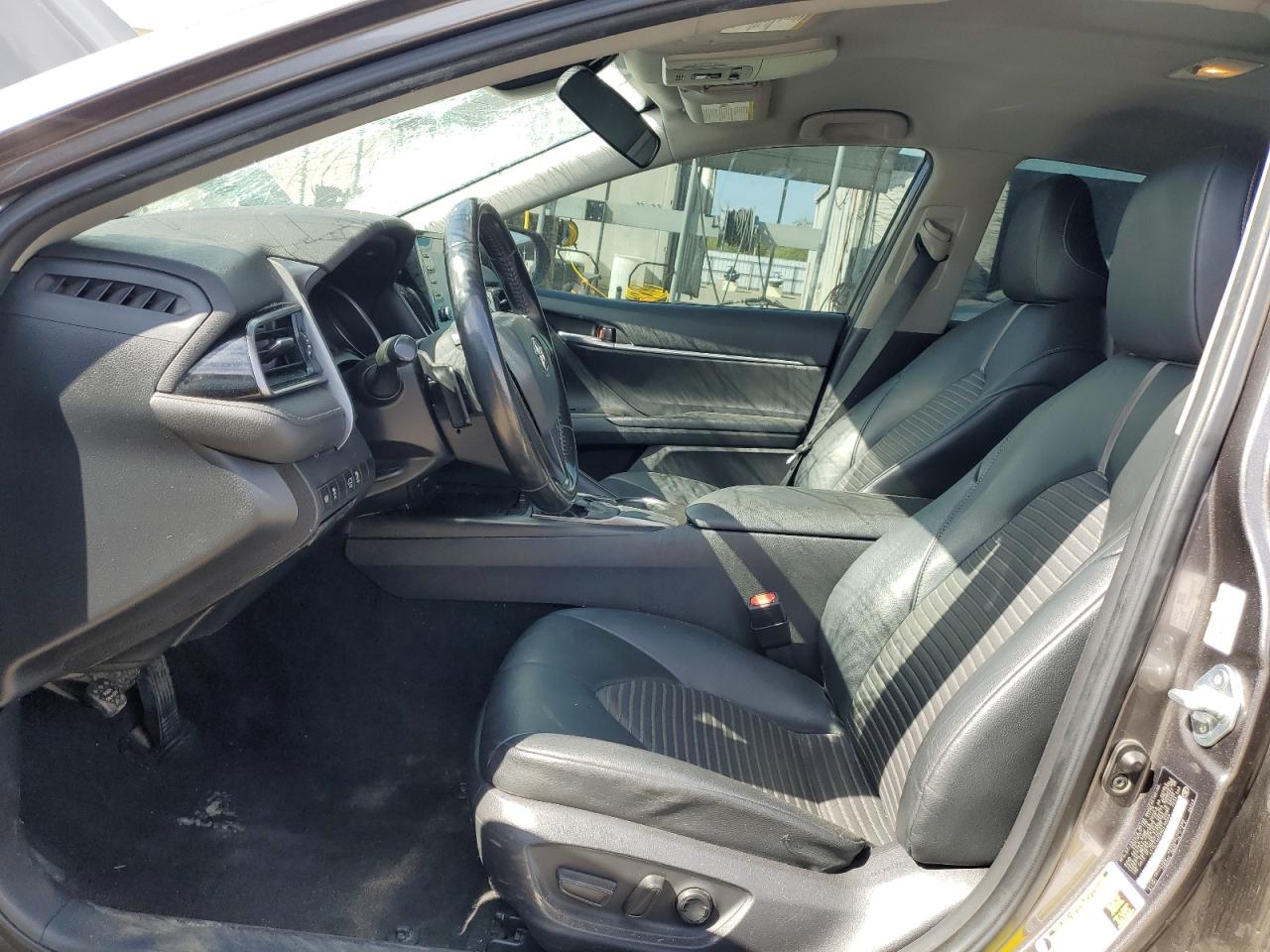 TOYOTA CAMRY 2021 — 8