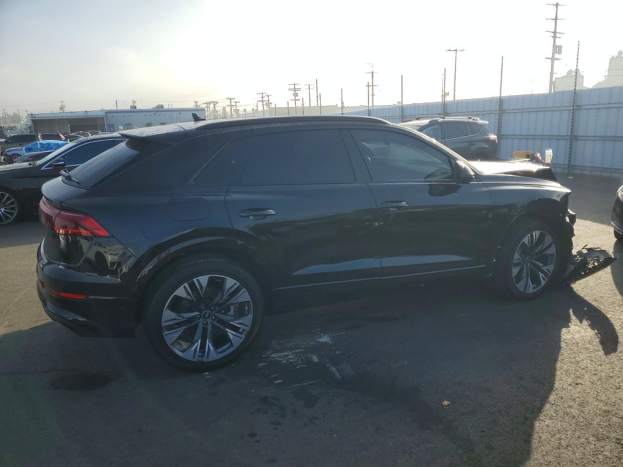 AUDI Q8 2024 — 4