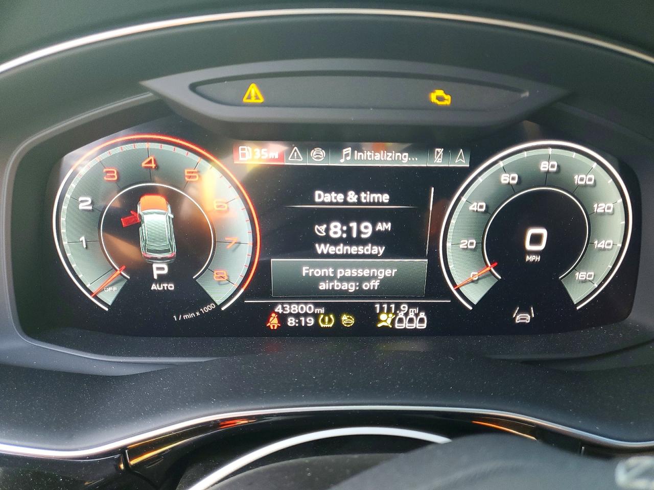 AUDI Q8 2024 — 10